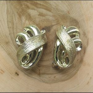 Vintage gold tone clip-on earrings
